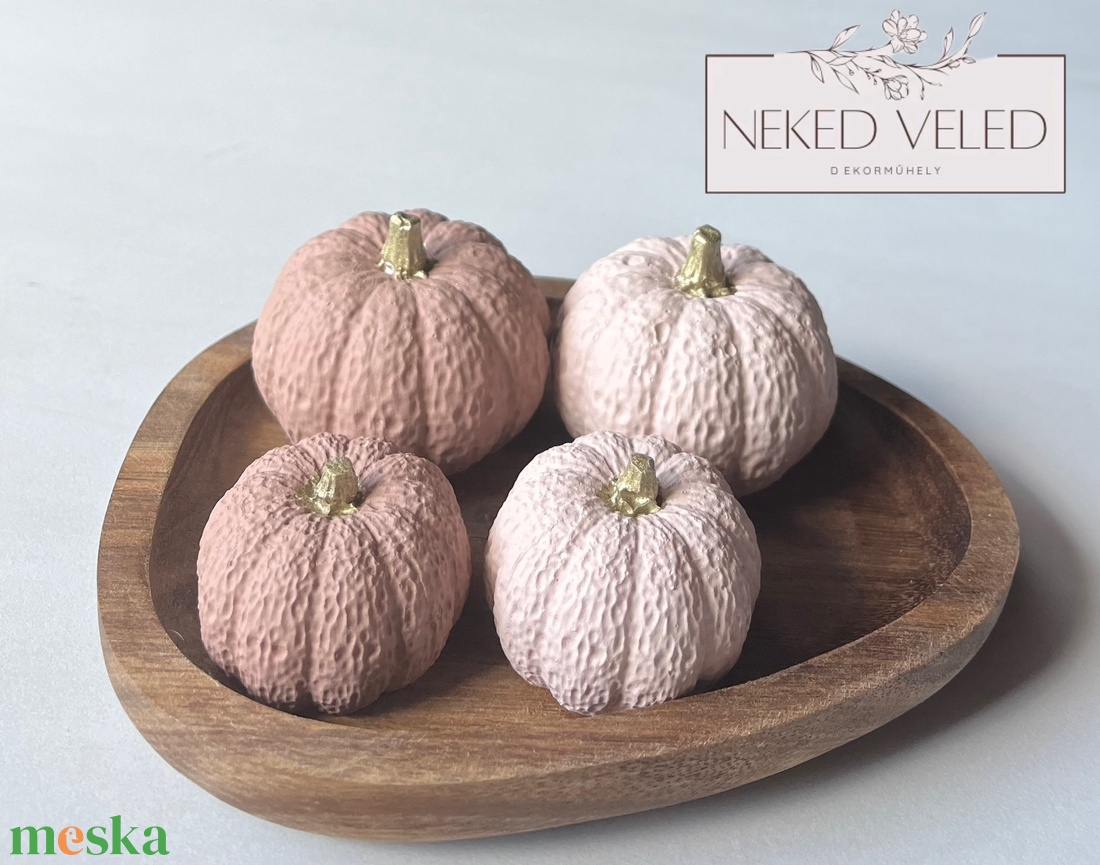 Tök dekoráció - kellékek & szerszámok - dekorációs kellékek - őszi dekor - őszi dekortök - Meska.hu