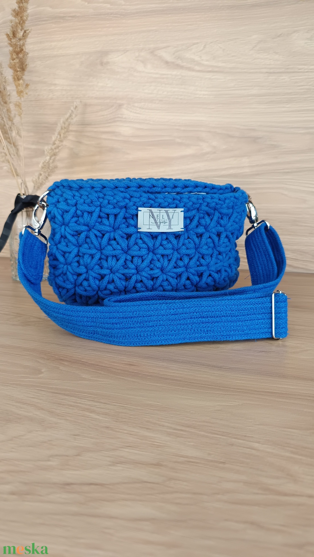 Horgolt jázmin mintás crossbody, varrott zsinórfonal pánttal - táska & tok - kézitáska & válltáska - vállon átvethető táska - Meska.hu Horgolt jázmin mintás crossbody, varrott zsinórfonal pánttal - táska & tok - kézitáska & válltáska - vállon átvethető táska - Meska.hu