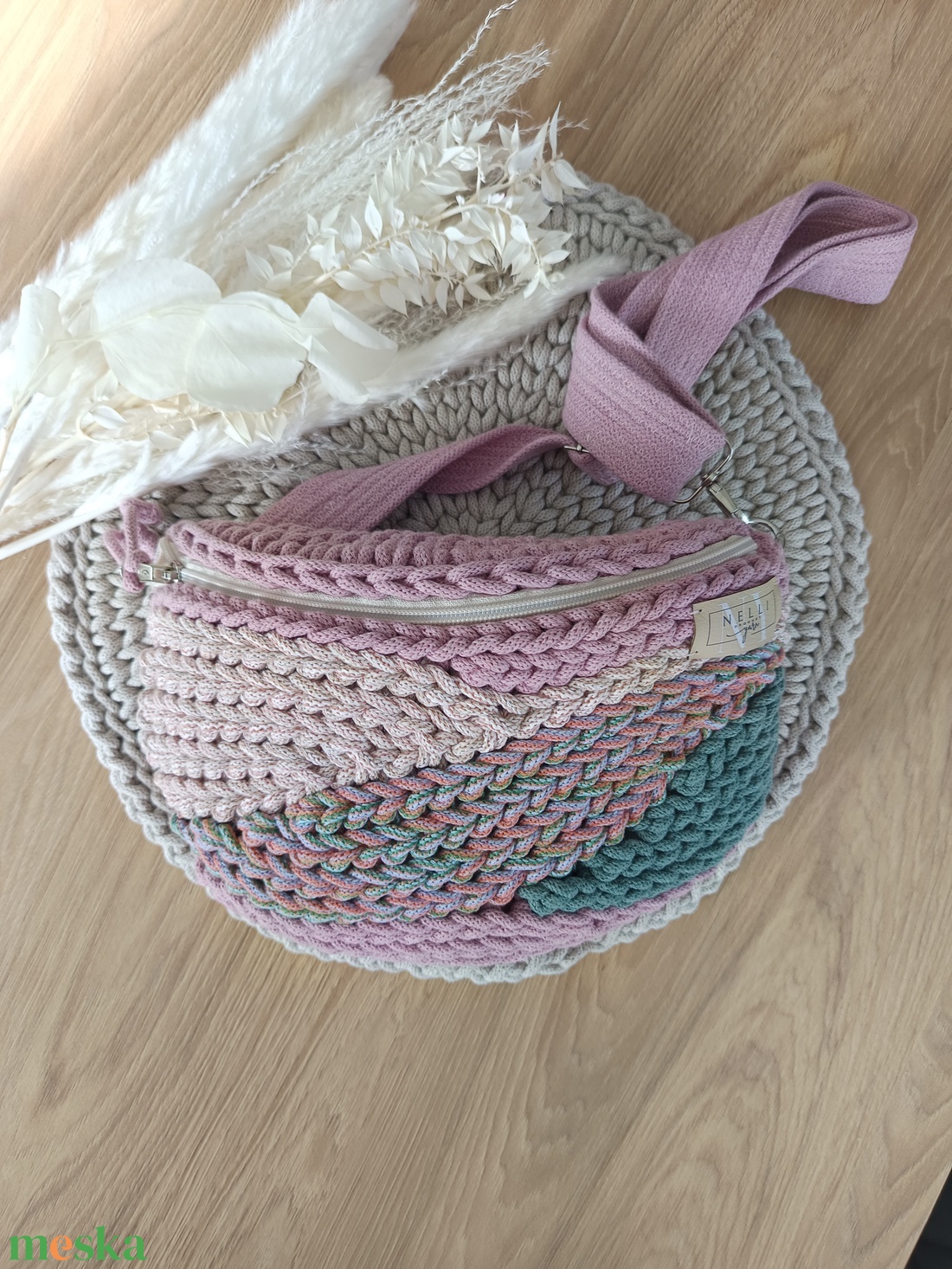 Kalács limitált fonalas horgolt övtáska/crossbody - táska & tok - kézitáska & válltáska - vállon átvethető táska - Meska.hu