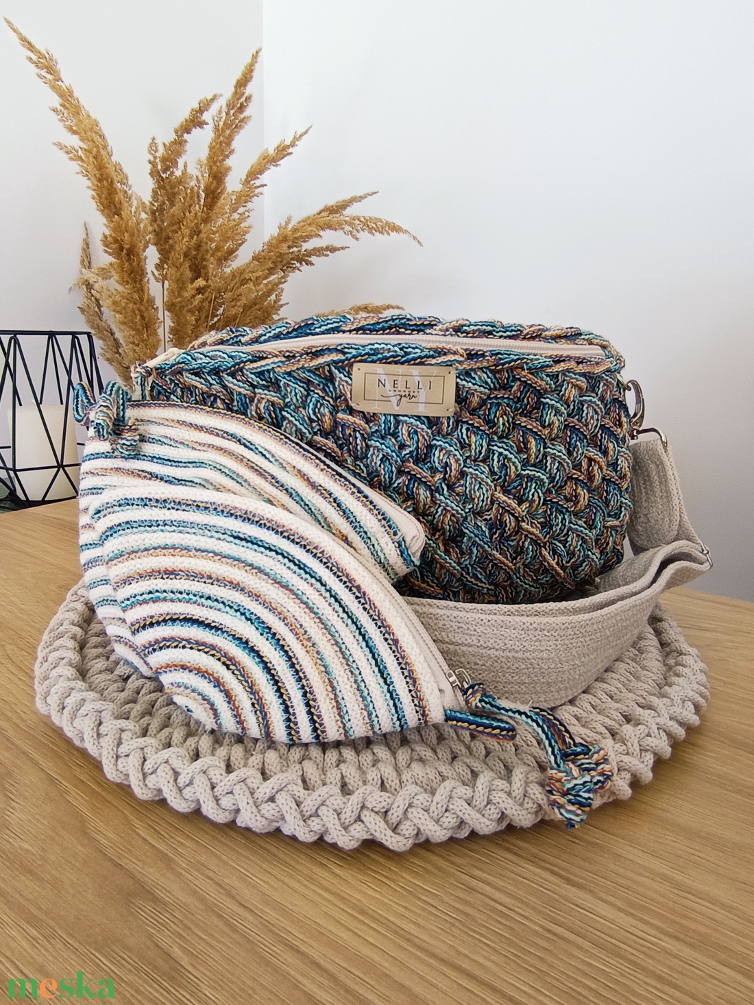 Alpesi mintás limitált fonalas övtáska/crossbody - nesszeszerrel és kulcstartóval - táska & tok - kézitáska & válltáska - vállon átvethető táska - Meska.hu