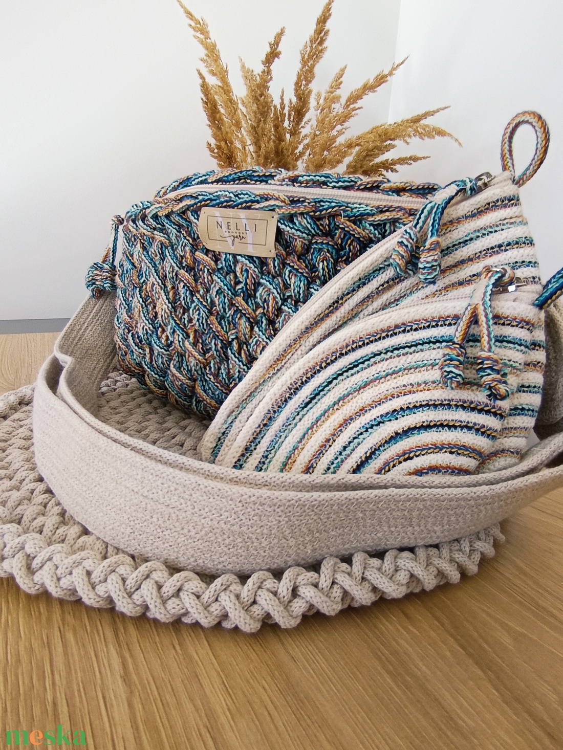 Alpesi mintás limitált fonalas övtáska/crossbody - nesszeszerrel és kulcstartóval - táska & tok - kézitáska & válltáska - vállon átvethető táska - Meska.hu