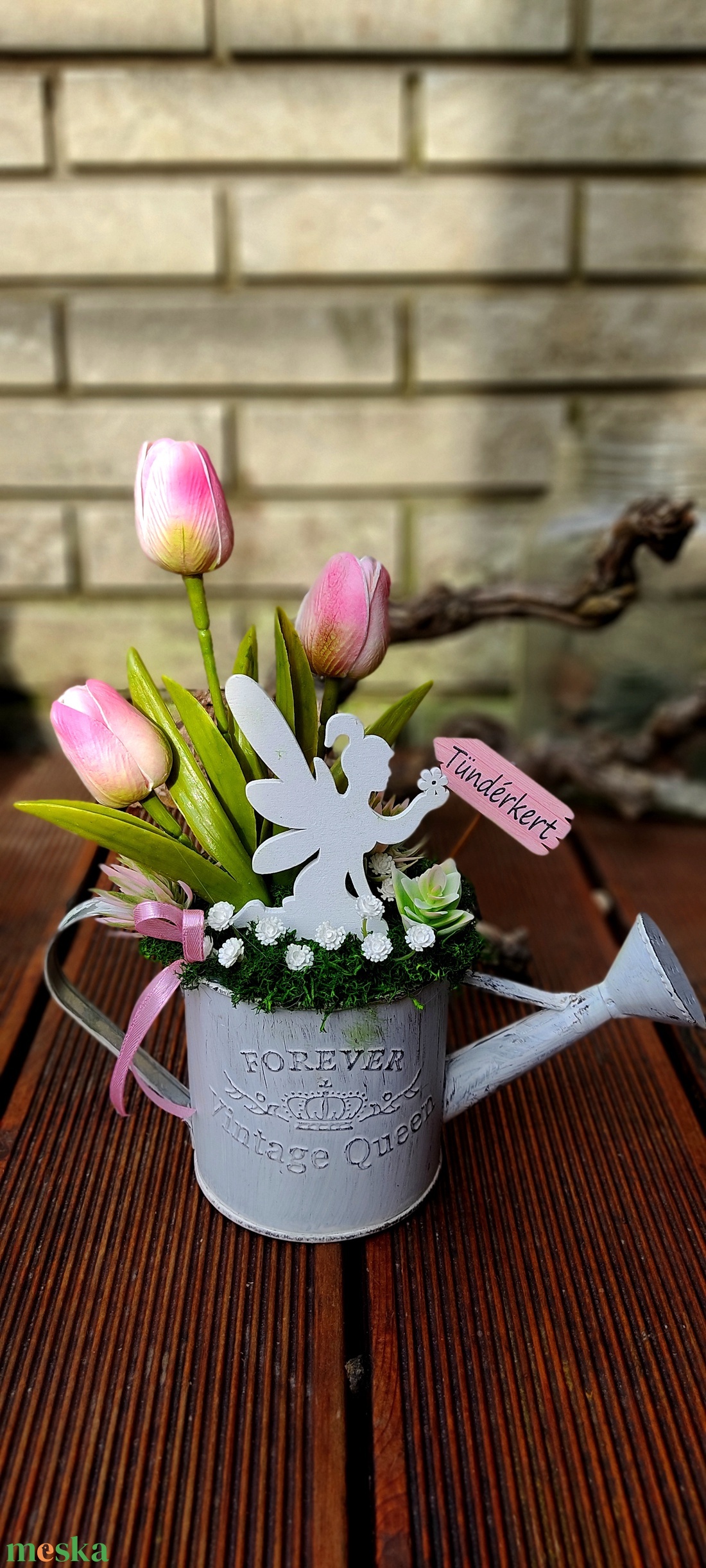 Öntözőkannás, tulipános dísz - otthon & életmód - dekoráció - asztal és polc dekoráció - asztaldísz - Meska.hu Öntözőkannás, tulipános dísz - otthon & életmód - dekoráció - asztal és polc dekoráció - asztaldísz - Meska.hu