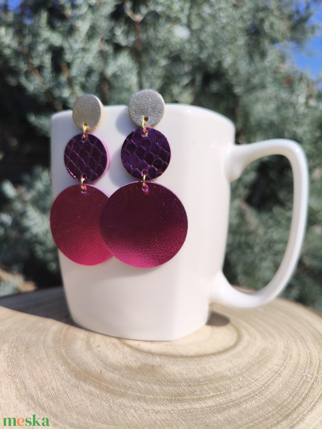 Pink -lila körök bőr füli  - ékszer - fülbevaló - lógó fülbevaló - Meska.hu