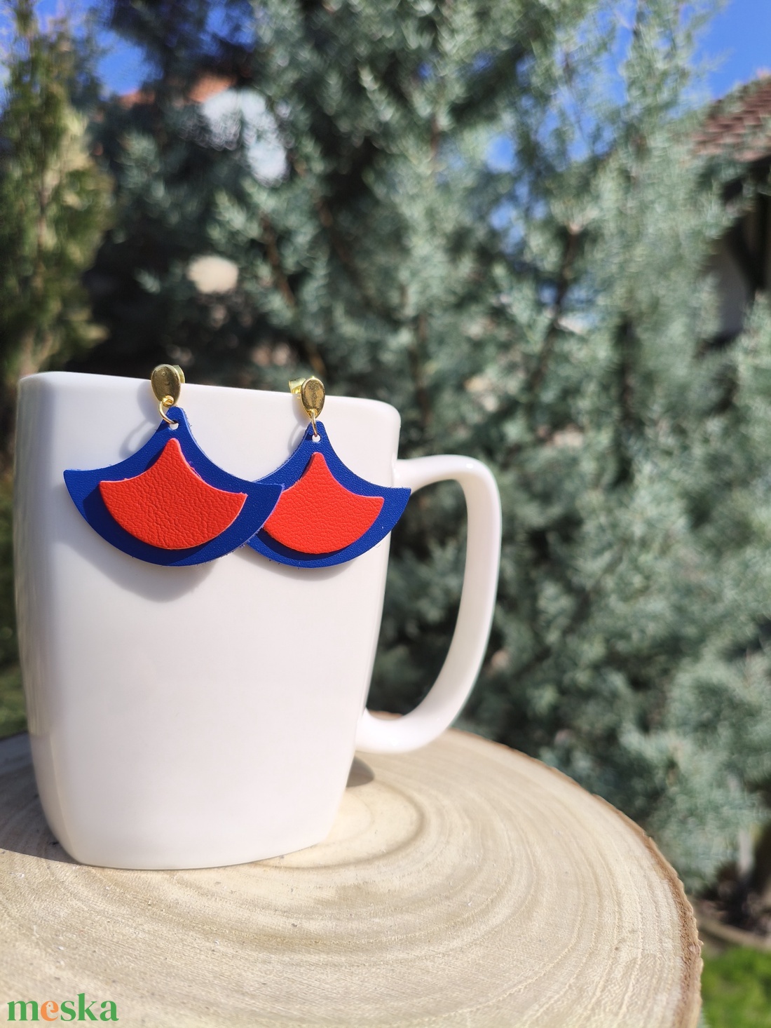 Kék-narancspiros bőr füli  - ékszer - fülbevaló - lógó fülbevaló - Meska.hu