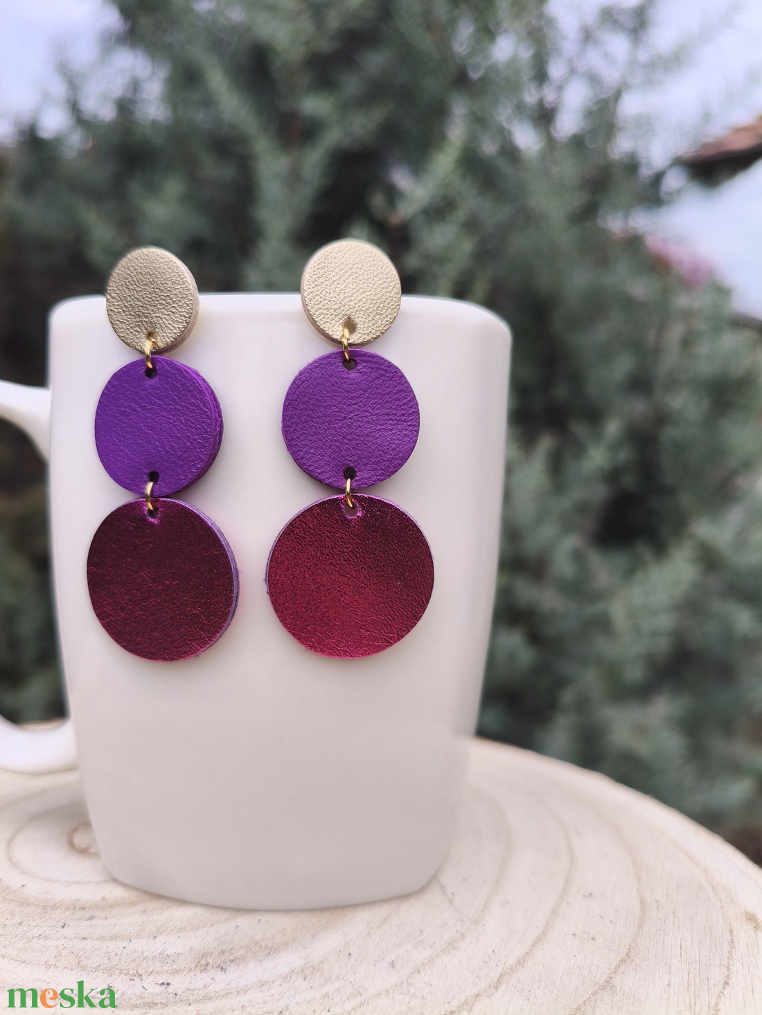 Pezsgő -lila-zöld körök bőr füli  - ékszer - fülbevaló - lógó fülbevaló - Meska.hu