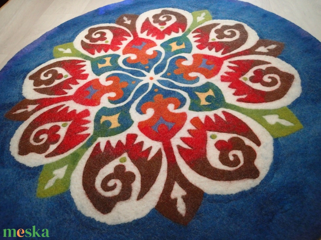 Áramlás-nemezmandala - otthon & életmód - dekoráció - spiritualitás - mandala - Meska.hu