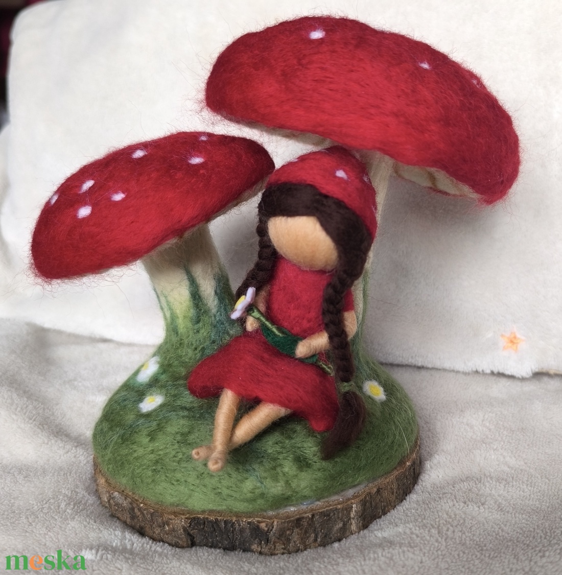 Erdei manó gombákkal -  - Meska.hu