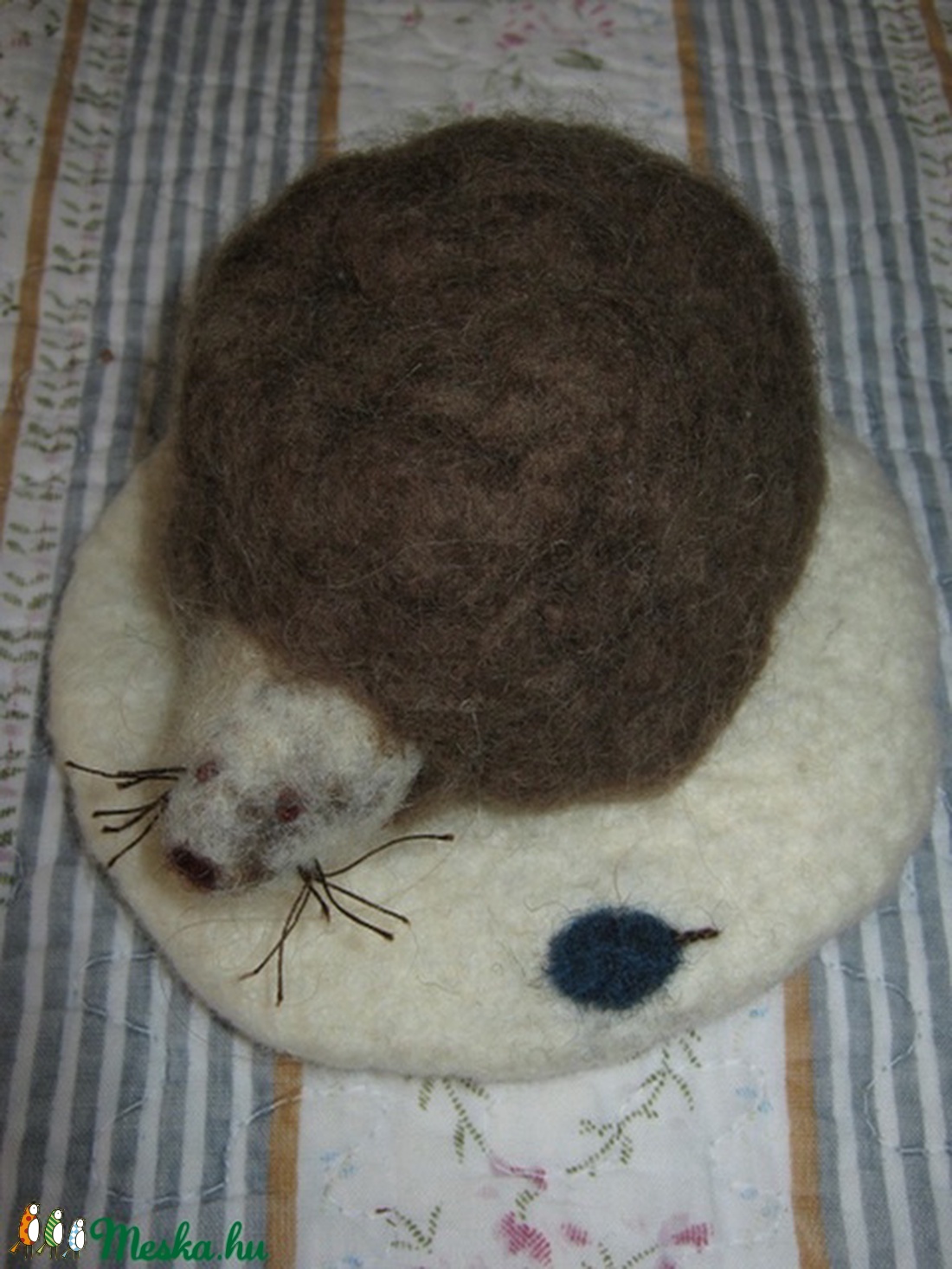 nemez sün - cica párna -  - Meska.hu