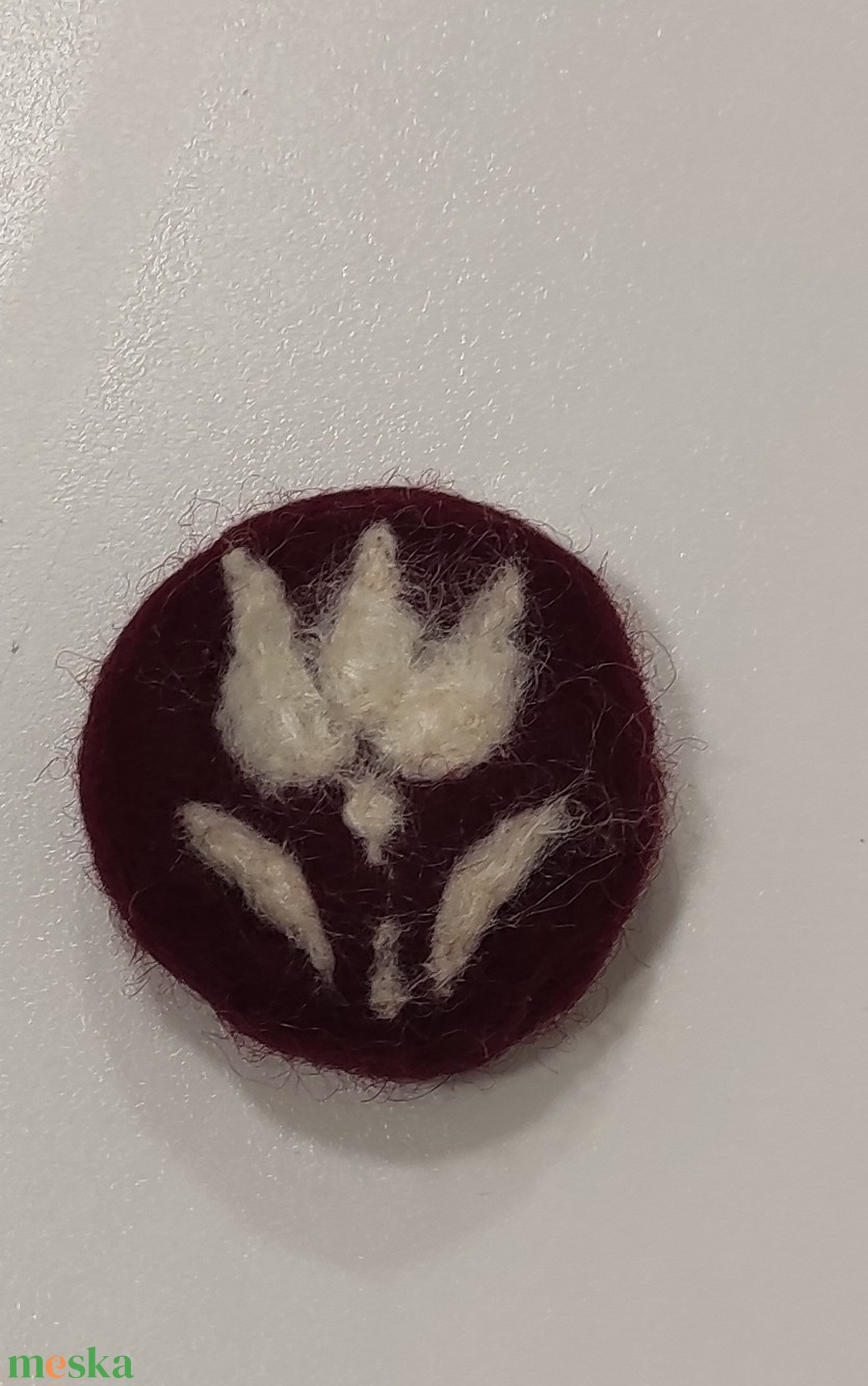 Fehér tulipános nemez szappan - szépségápolás - szappan & fürdés - fürdősó, fürdőgolyó, habfürdő - Meska.hu Fehér tulipános nemez szappan - szépségápolás - szappan & fürdés - fürdősó, fürdőgolyó, habfürdő - Meska.hu