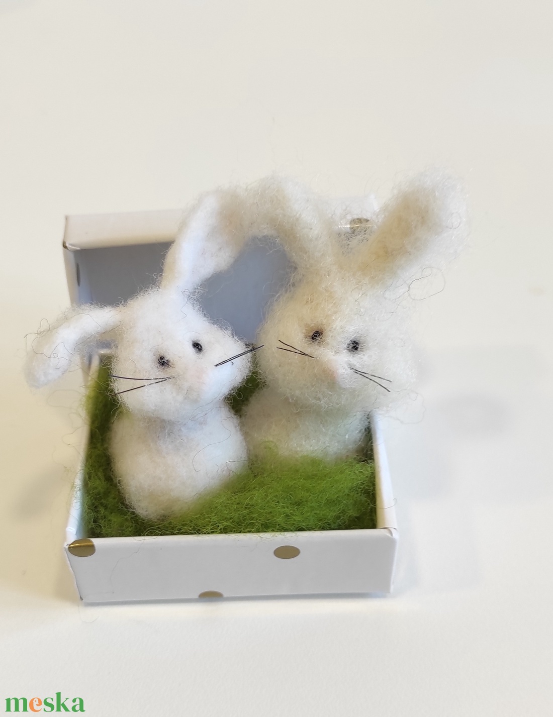 Nyuszi...a hiúbb - nemez figura - játék & sport - plüssállat & játékfigura - nyuszi - Meska.hu Nyuszi...a hiúbb - nemez figura - játék & sport - plüssállat & játékfigura - nyuszi - Meska.hu