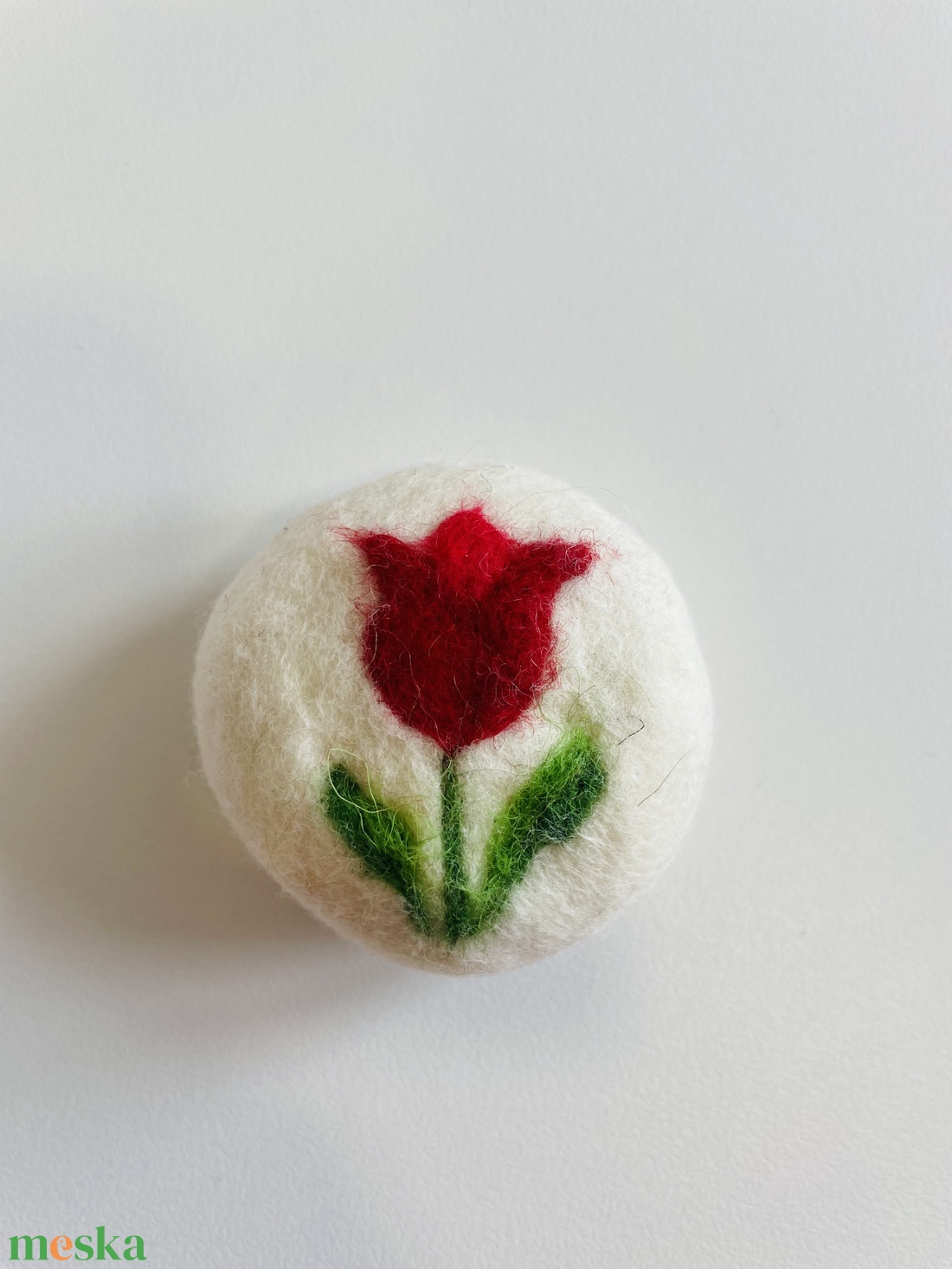 Szeretem a tulipánt :)  nemezelt szappan - otthon & életmód - fürdőszoba - szappantartó - Meska.hu