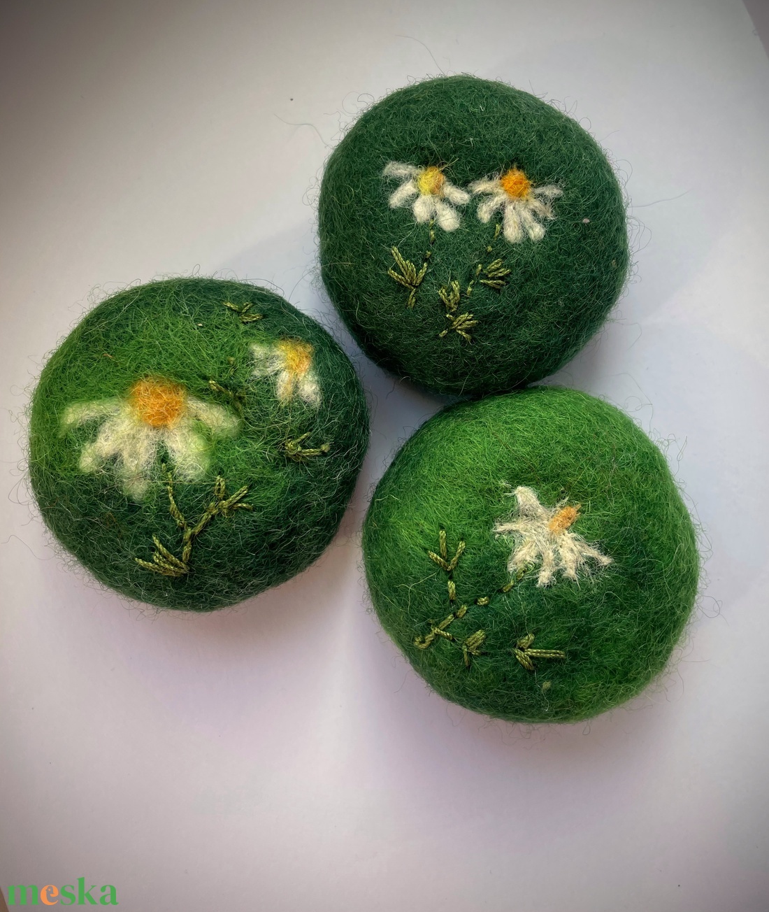 Margaréta - nemezelt szappan - szépségápolás - szappan & fürdés - fürdősó, fürdőgolyó, habfürdő - Meska.hu