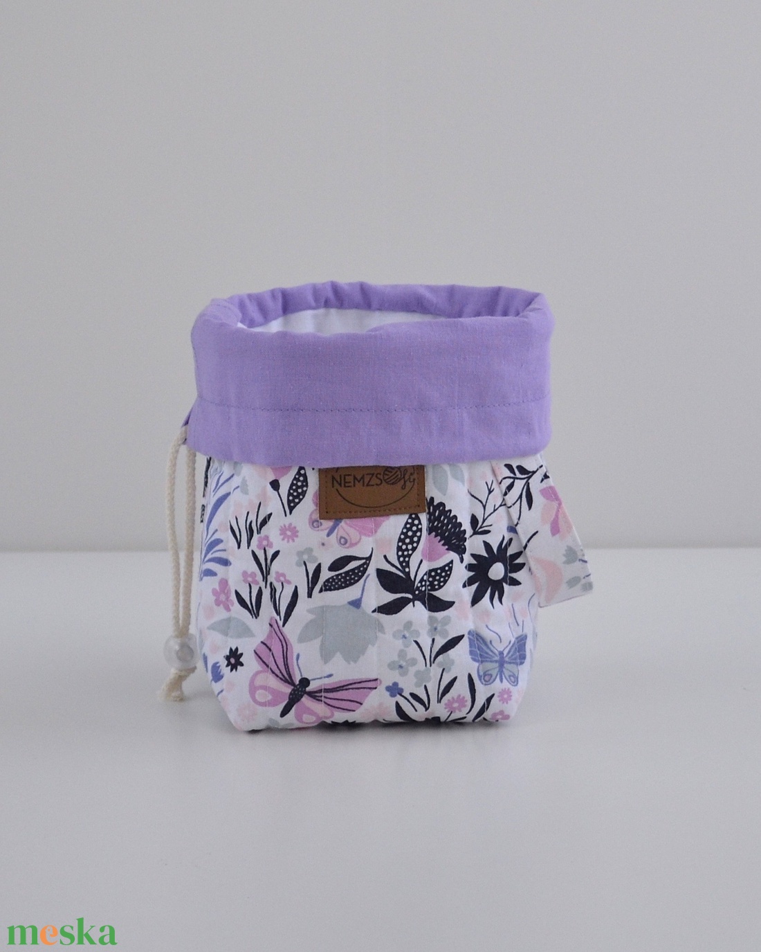 Kis méretű behúzós projekt táska kézimunkához (pillangós) - táska & tok - kézitáska & válltáska - kézitáska - Meska.hu Kis méretű behúzós projekt táska kézimunkához (pillangós) - táska & tok - kézitáska & válltáska - kézitáska - Meska.hu