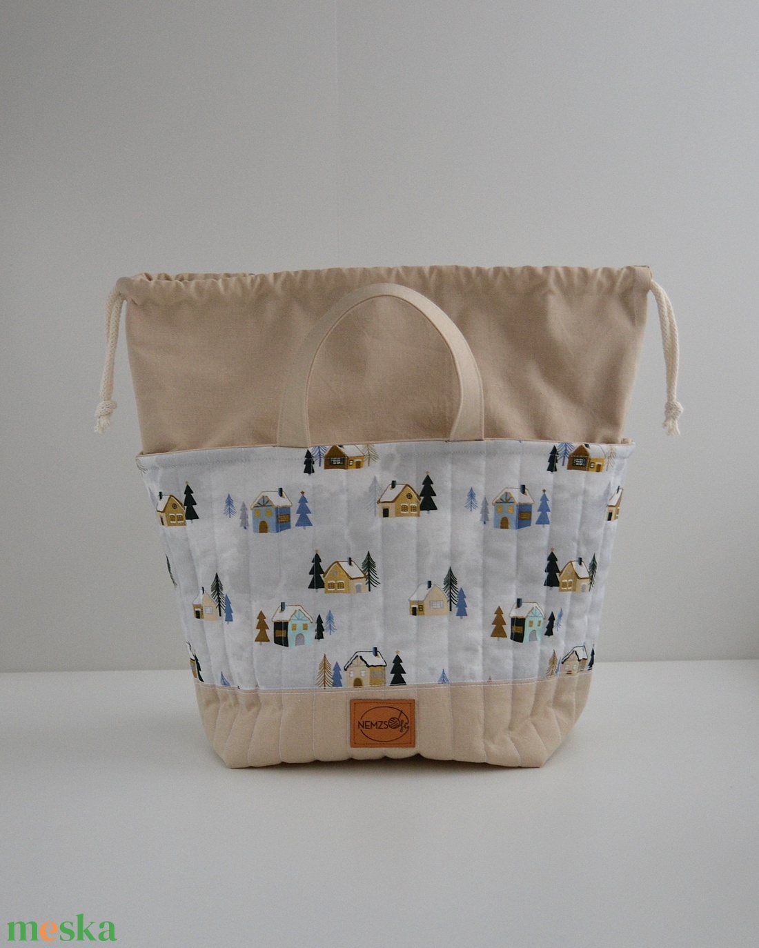 Nagy méretű behúzós projekt táska kézimunkához (téli házas) - táska & tok - kézitáska & válltáska - kézitáska - Meska.hu