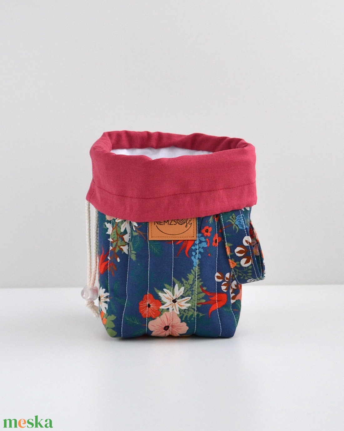 Kis méretű behúzós projekt táska kézimunkához (kék virágos) - táska & tok - kézitáska & válltáska - kézitáska - Meska.hu