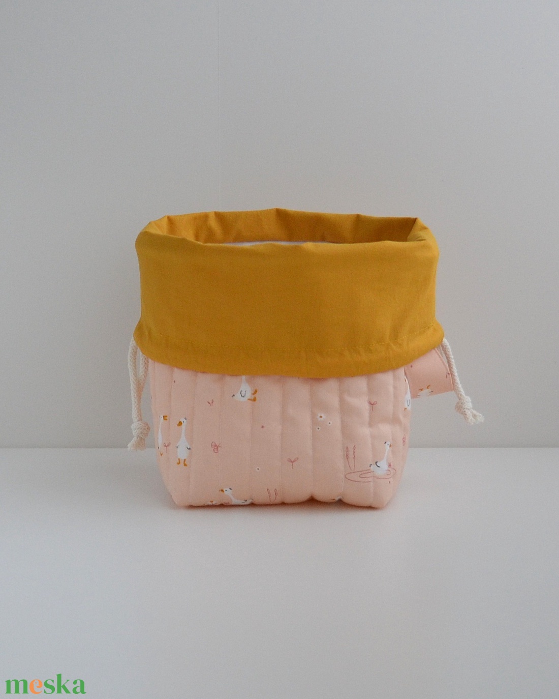 Közepes méretű behúzós projekt táska kézimunkához (barack libás) - táska & tok - kézitáska & válltáska - kézitáska - Meska.hu