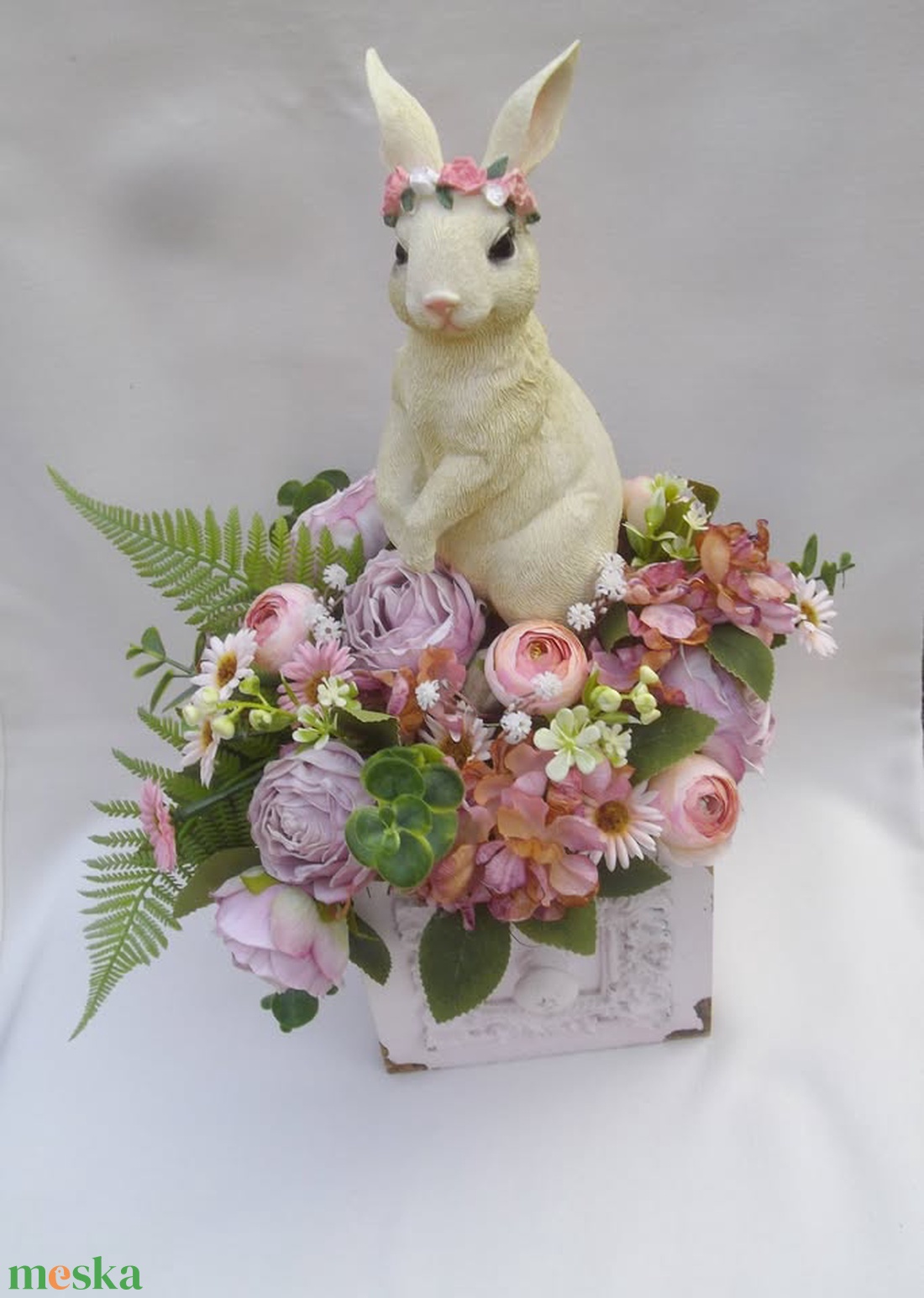 Nyuszi virágok közt húsvéti/tavaszi asztaldísz - otthon & életmód - dekoráció - asztal és polc dekoráció - asztaldísz - Meska.hu