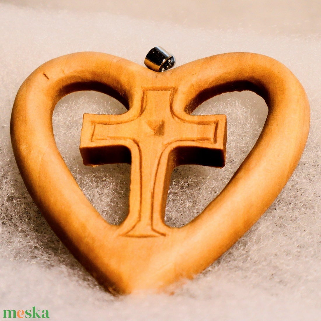 Szívkereszt medálos nyakék - ékszer - nyaklánc - medálos nyaklánc - Meska.hu