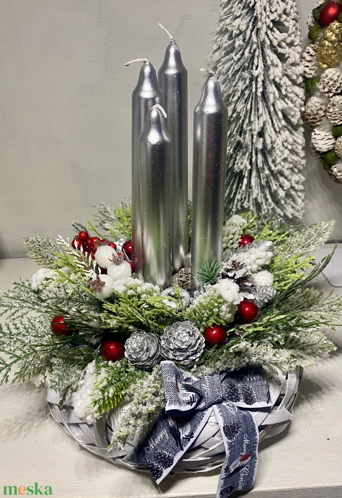 Adventi asztaldísz fonott kaspóban - karácsony - adventi díszek - adventi asztaldísz - Meska.hu