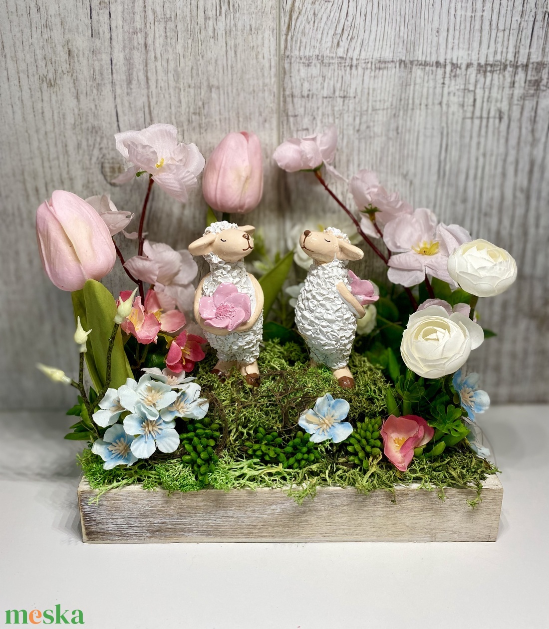  Húsvéti  asztaldísz szerelmes barikkal - ünnepi díszek, dekorációk - húsvéti díszek és dekorációk - húsvéti virágos díszek - Meska.hu