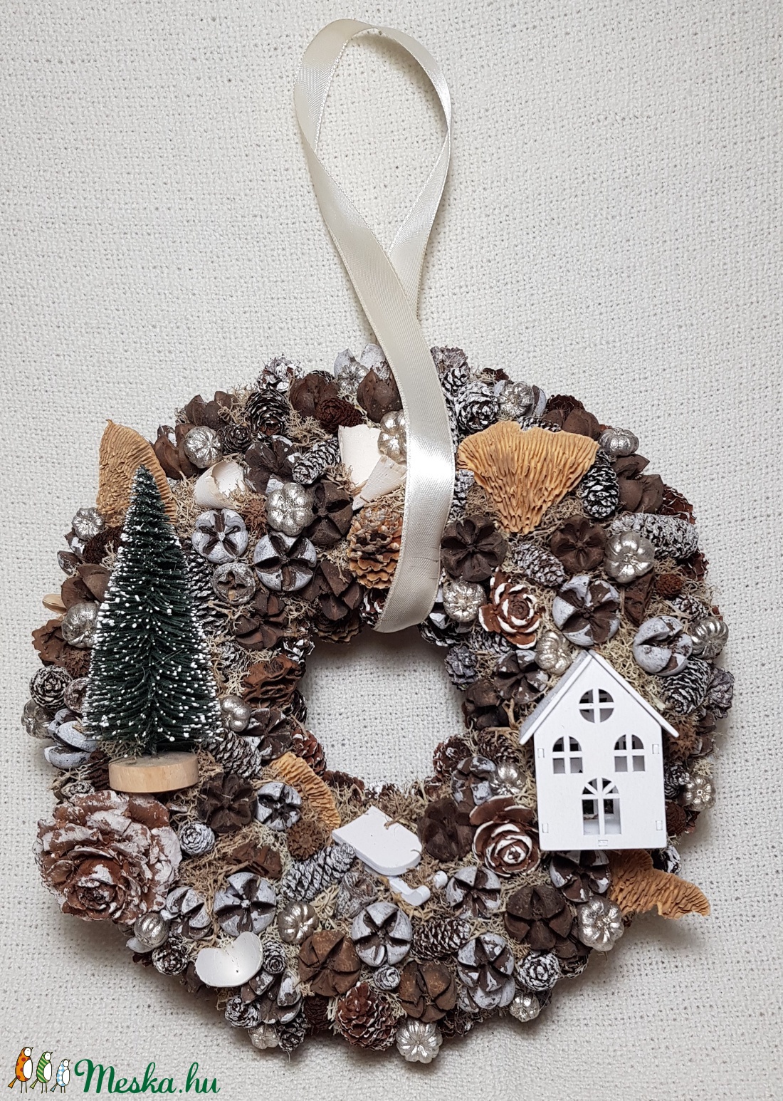 Téli kopogtató kis házikóval - karácsony - adventi díszek - adventi ajtódísz - Meska.hu