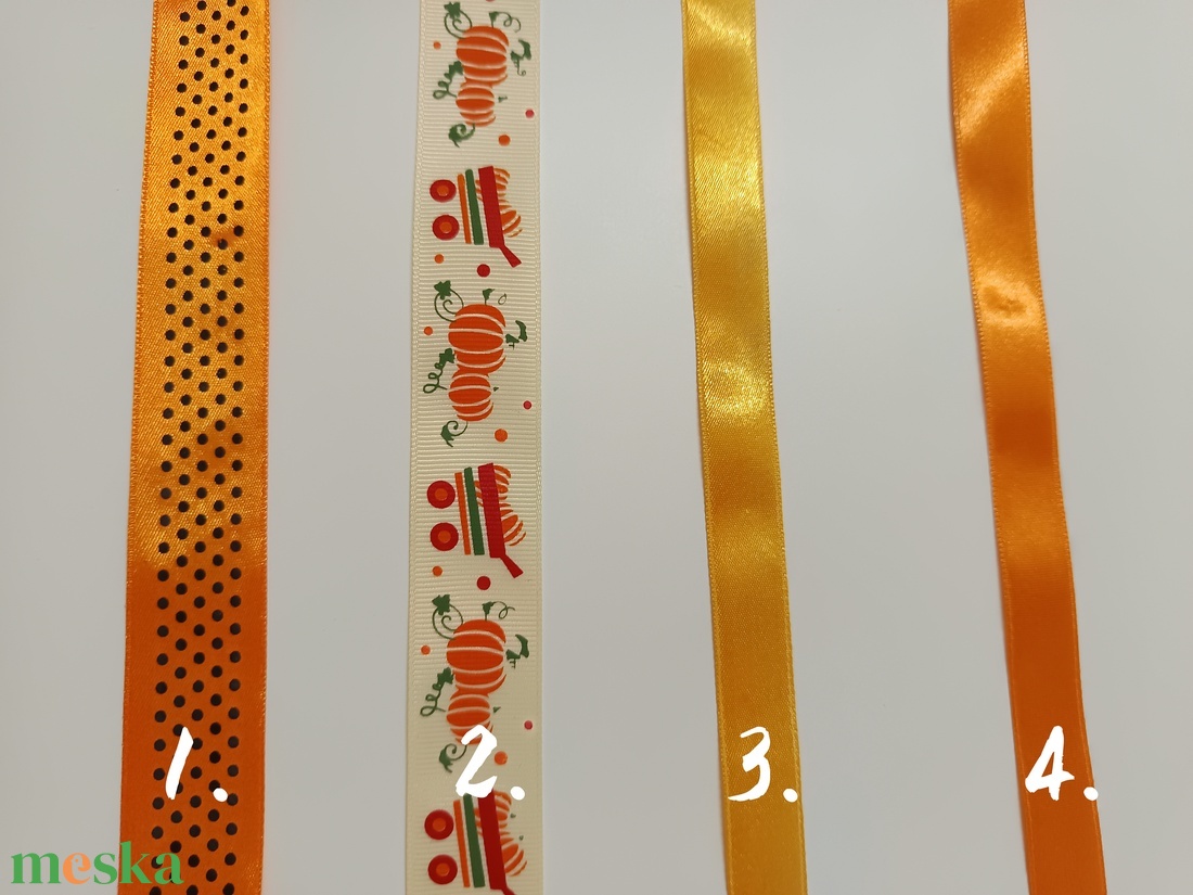 Őszi ajtódísz textil tökkel - otthon & életmód - dekoráció - ajtó- és ablak dekoráció - ajtódísz & kopogtató - Meska.hu