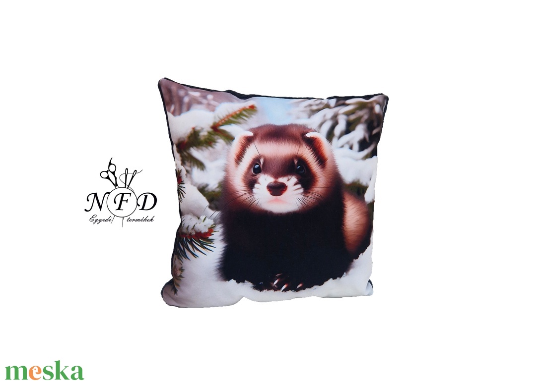 Gyönyörű egyedi dekorpárna Golden vadászgörény mintával!(csak huzat!) - otthon & életmód - lakástextil - párna & párnahuzat - díszpárna (belsővel együtt) - Meska.hu