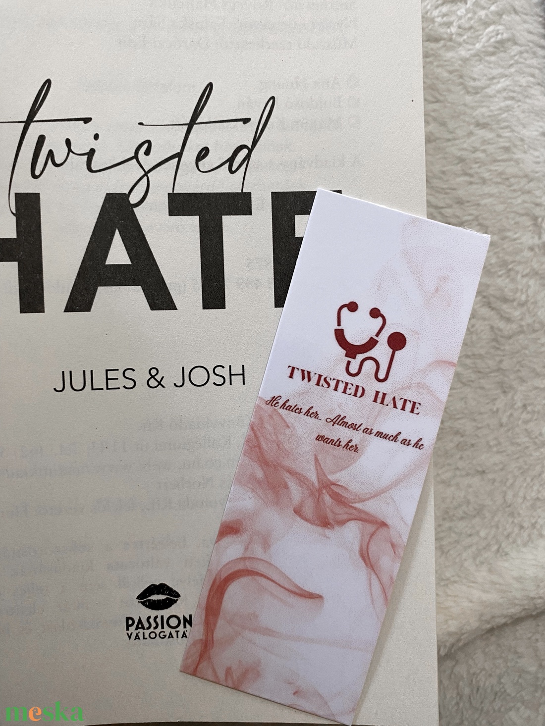 Twisted Hate inspirálta könyvjelző - könyv & zene - könyvjelző - Meska.hu Twisted Hate inspirálta könyvjelző - könyv & zene - könyvjelző - Meska.hu