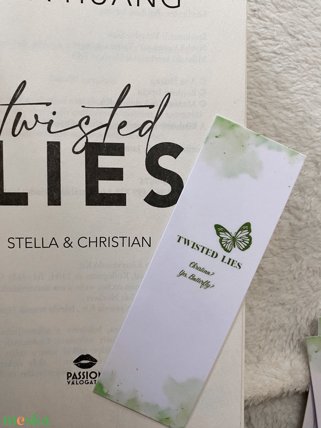 Twisted Lies inspirálta könyvjelző - könyv & zene - könyvjelző - Meska.hu Twisted Lies inspirálta könyvjelző - könyv & zene - könyvjelző - Meska.hu