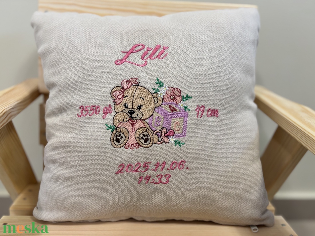 Baba, újszülött emlékőrző párna   - baba - mama - babaemlékek - baba emlékőrző - Meska.hu