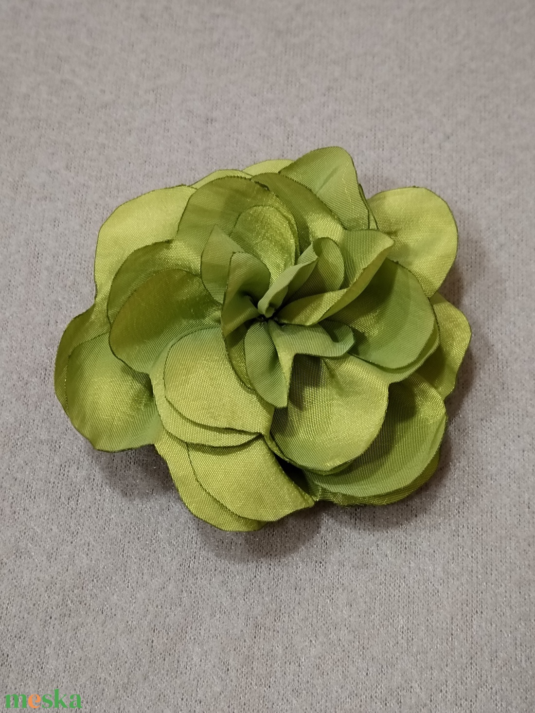 Virág kitűző - ékszer - kitűző és bross - kitűző - Meska.hu Virág kitűző - ékszer - kitűző és bross - kitűző - Meska.hu