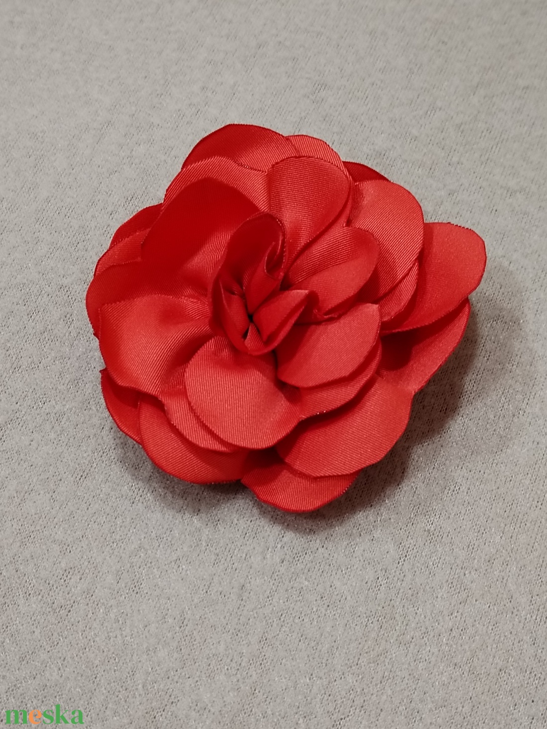 Virág kitűző - ékszer - kitűző és bross - kitűző - Meska.hu Virág kitűző - ékszer - kitűző és bross - kitűző - Meska.hu