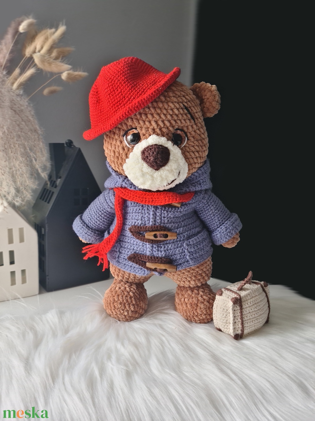 Horgolt Paddington maci ajándék pamut bőrönddel! - játék & sport - plüssállat & játékfigura - plüss mesefigurák - Meska.hu Horgolt Paddington maci ajándék pamut bőrönddel! - játék & sport - plüssállat & játékfigura - plüss mesefigurák - Meska.hu