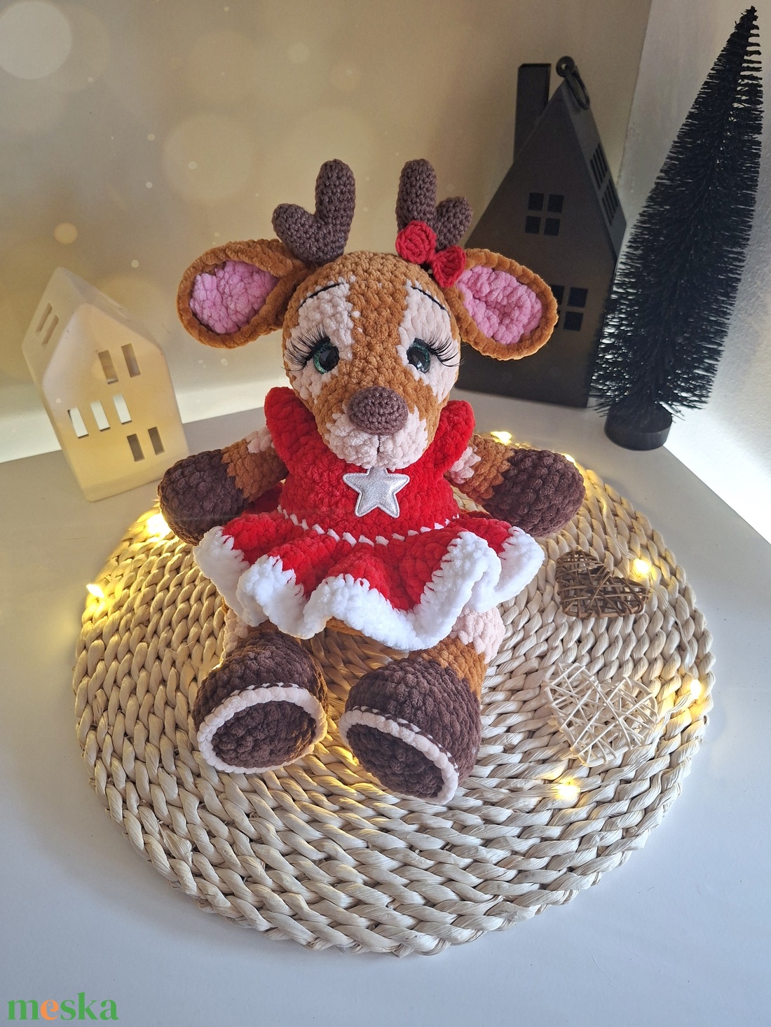 Horgolt karácsonyi rénszarvas lány - játék & sport - plüssállat & játékfigura - más figura - Meska.hu