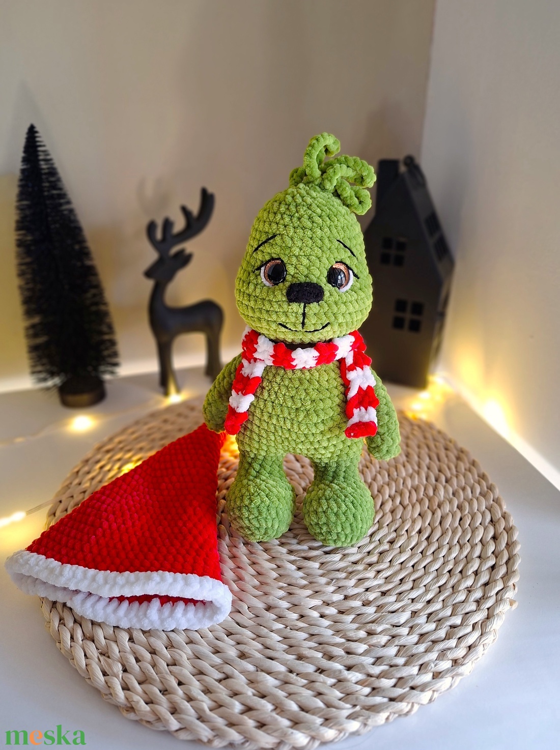 Horgolt karácsonyi baby Grinch - játék & sport - plüssállat & játékfigura - plüss mesefigurák - Meska.hu