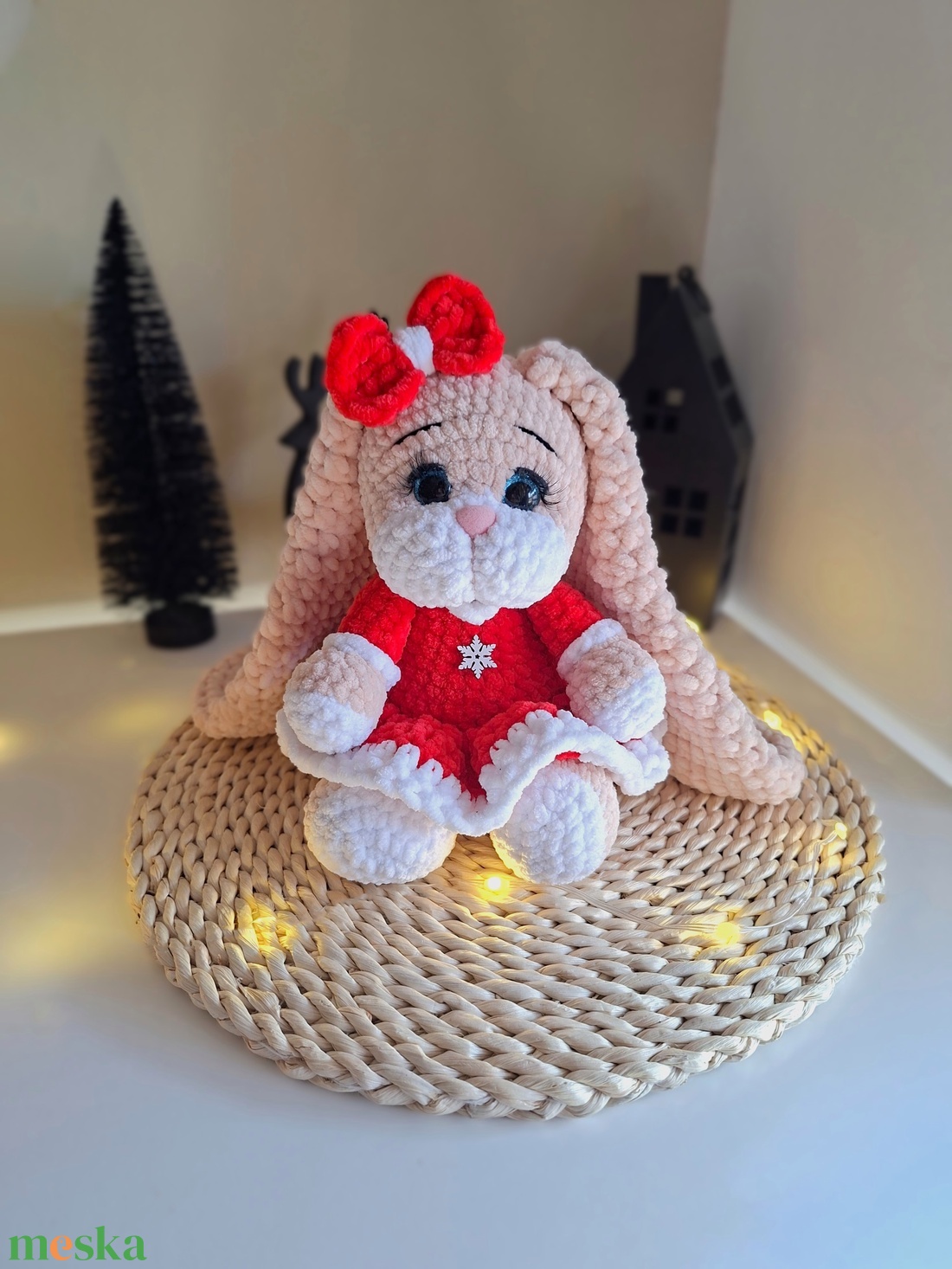 Horgolt nagyfülű nyuszi ünnepi ruhában - játék & sport - plüssállat & játékfigura - nyuszi - Meska.hu