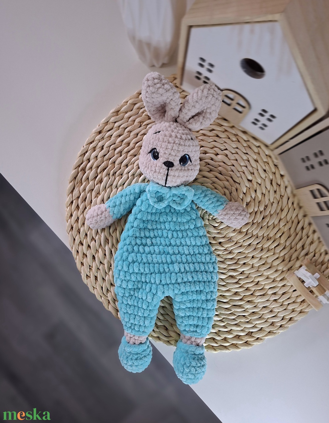 Horgolt nyuszis szundipajti-türkiz  - játék & sport - plüssállat & játékfigura - nyuszi - Meska.hu