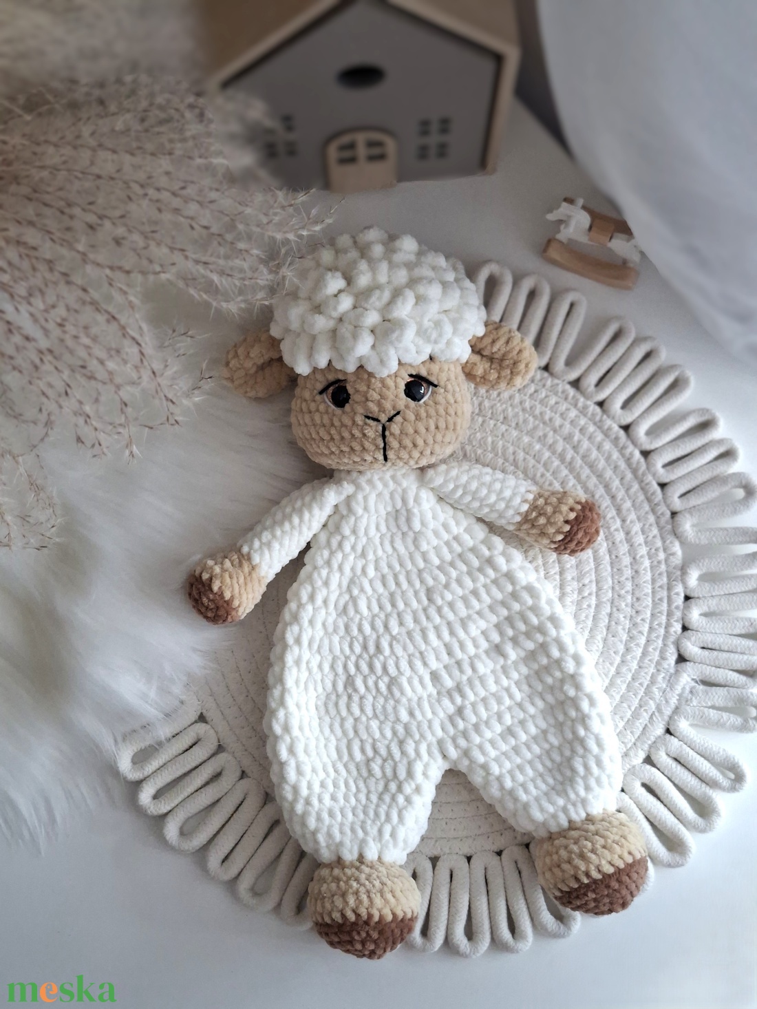 Horgolt amigurumi bárány szundipajti - játék & sport - plüssállat & játékfigura - plüss bárány - Meska.hu