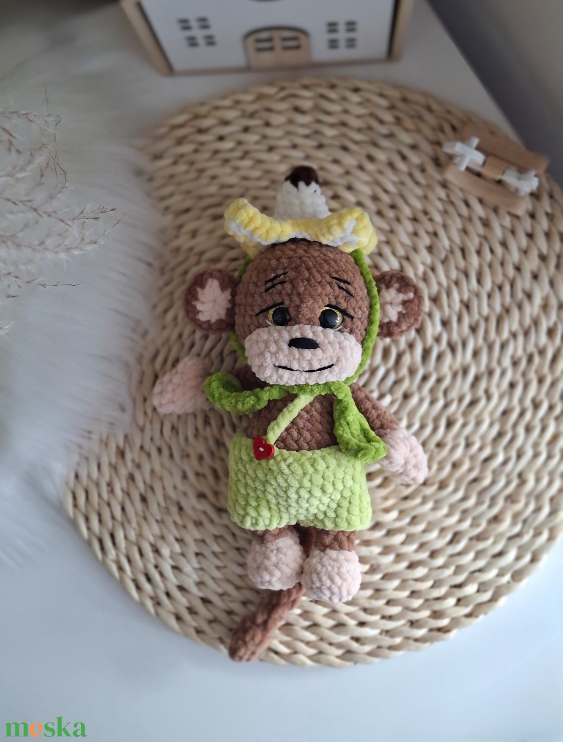 Horgolt amigurumi majom levehető banános fejpánttal - játék & sport - plüssállat & játékfigura - majom - Meska.hu