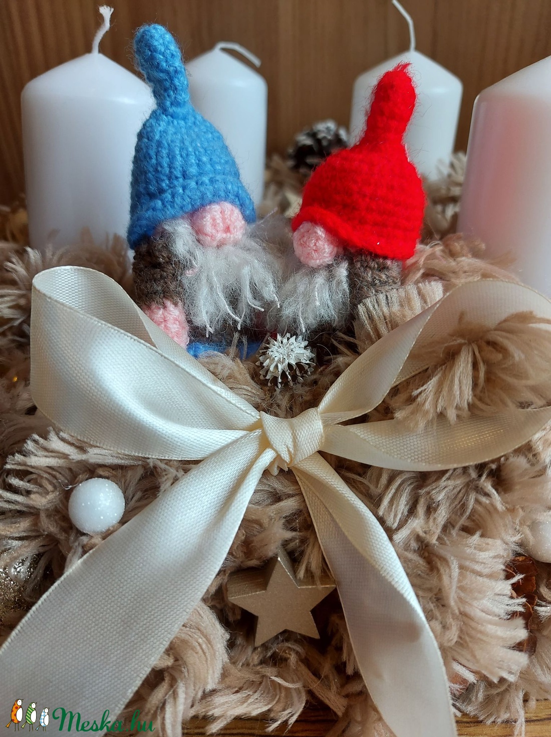 Szőrmés manós adventi koszorú - karácsony - Meska.hu