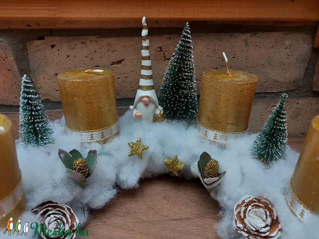 Arany Manócskás fenyőfás adventi koszorú - karácsony - adventi díszek - adventi koszorú - Meska.hu