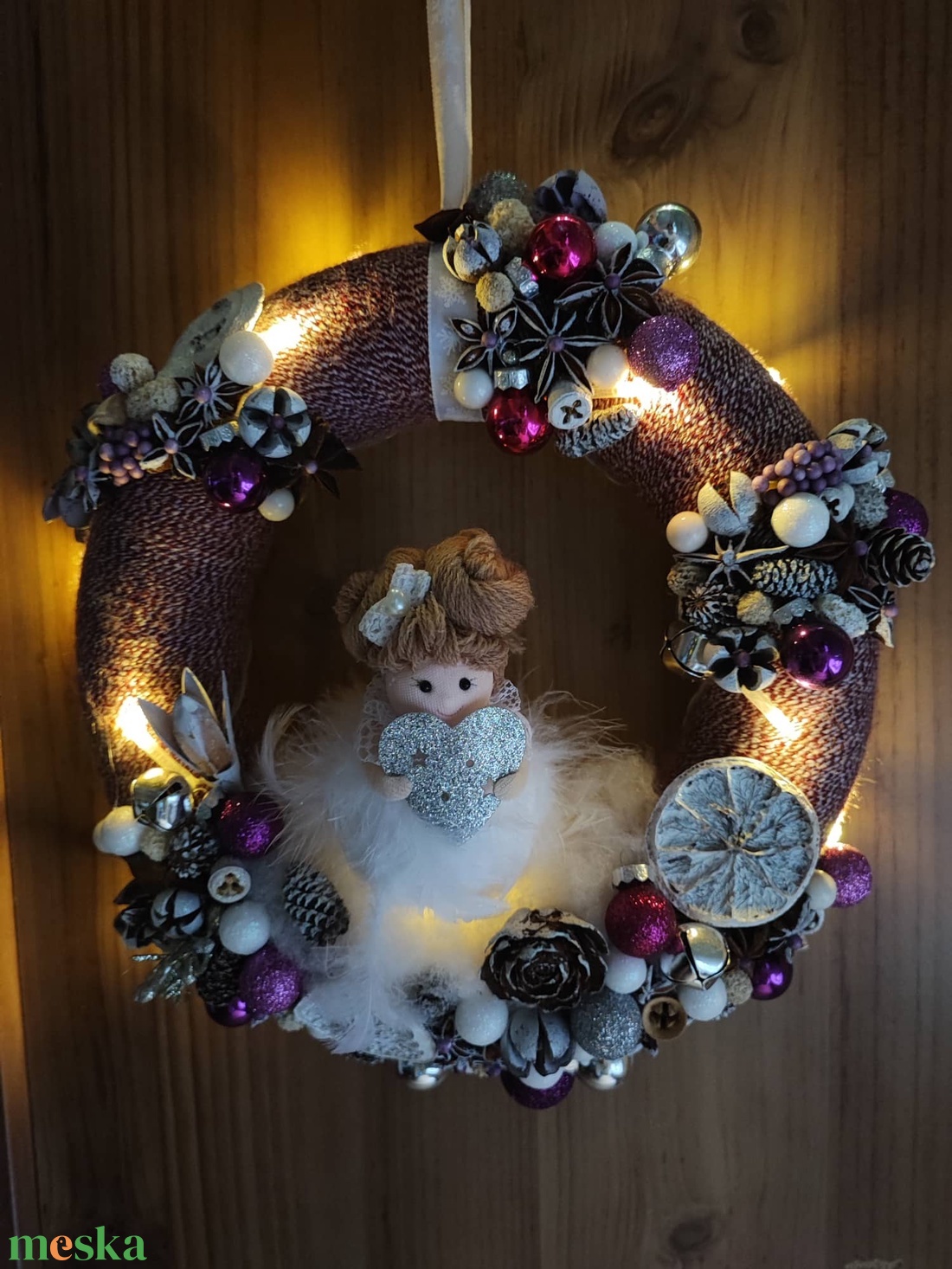 Lila - Rózsaszín angyalkás világító kopogtató / ajtódísz  - otthon & életmód - dekoráció - ajtó- és ablak dekoráció - ajtódísz & kopogtató - Meska.hu