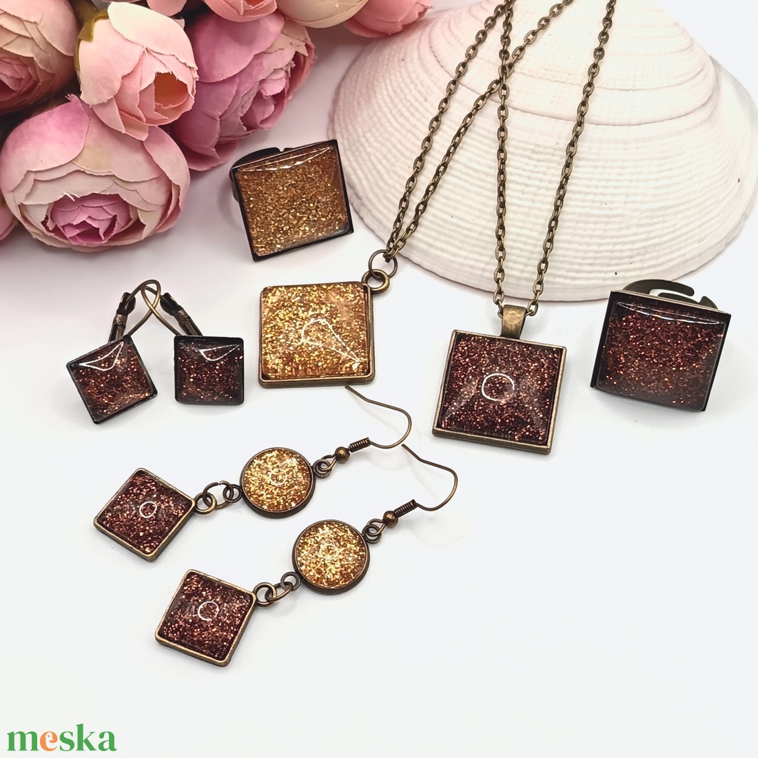 Antik bronz franciakapcsos fülbevaló - ékszer - fülbevaló - lógó fülbevaló - Meska.hu Antik bronz franciakapcsos fülbevaló - ékszer - fülbevaló - lógó fülbevaló - Meska.hu