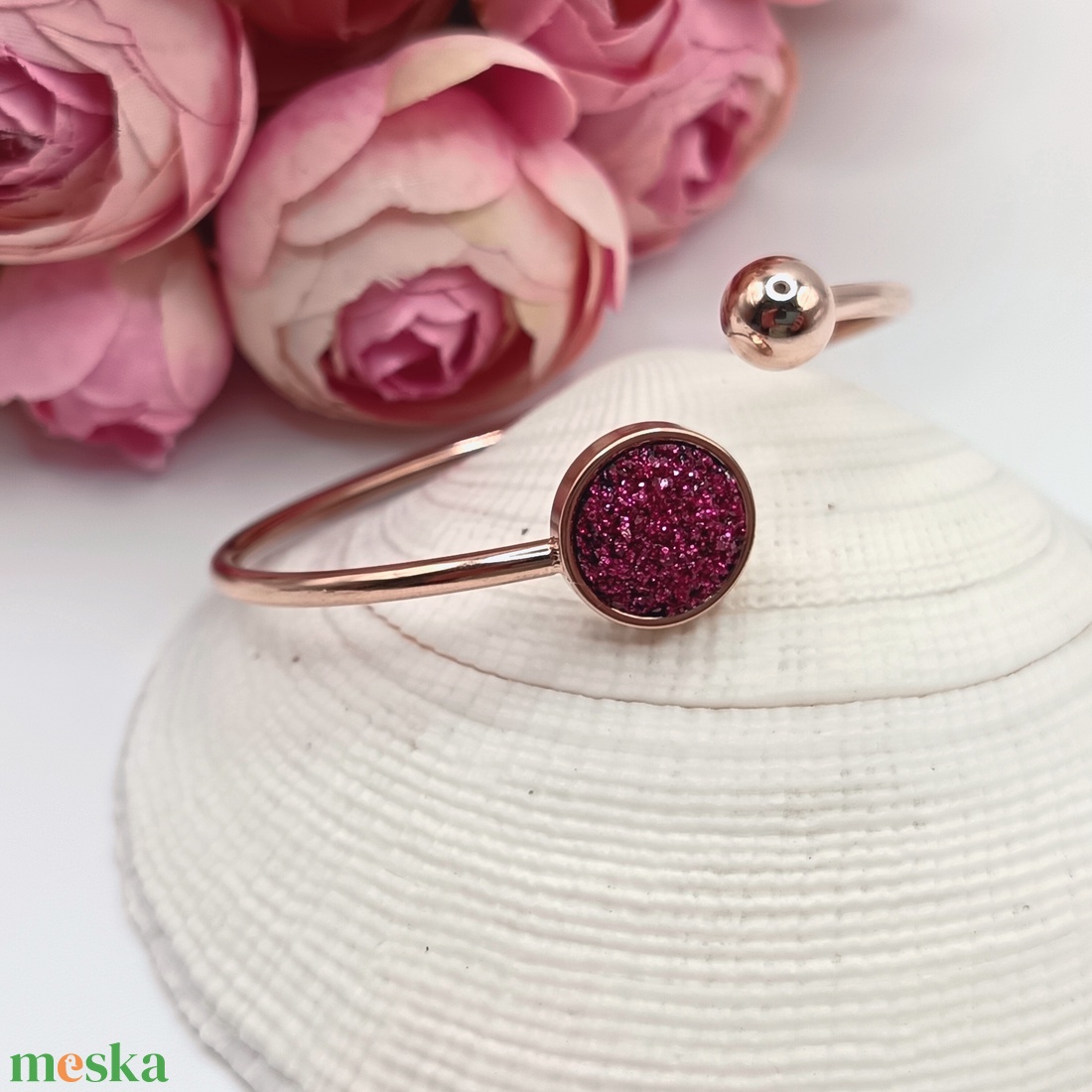 Rózsaarany karkötő � pink csillogó lencsével - ékszer - karkötő - karkötő medállal - Meska.hu