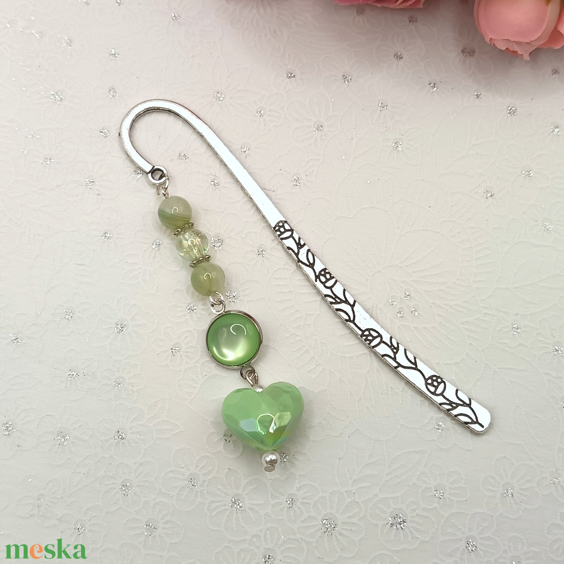 Ezüst könyvjelző � világoszöld szív gyönggyel - könyv & zene - könyvjelző - Meska.hu