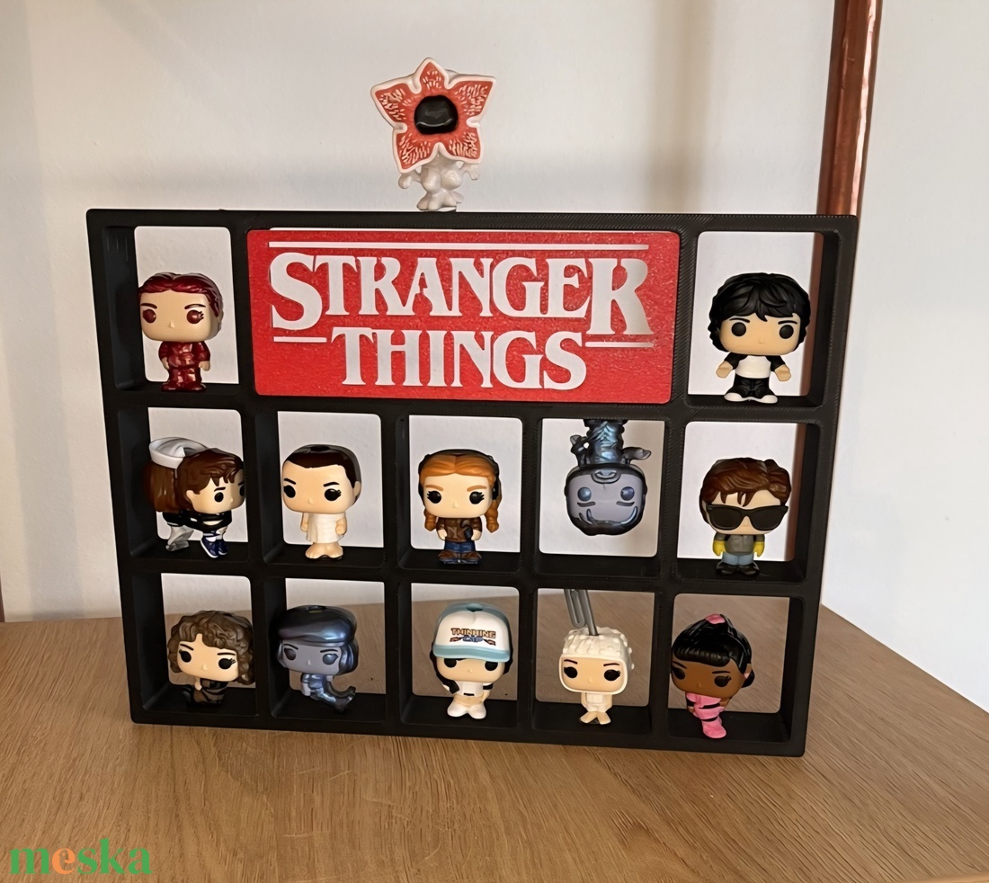 Stranger Things Kinder Joy figura tartó  - otthon & életmód - tárolás & rendszerezés - íróasztali tároló - Meska.hu