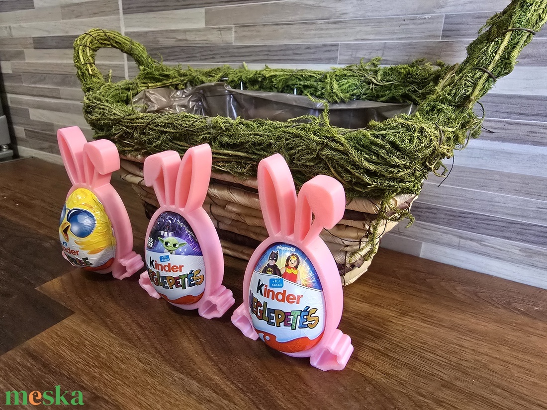 Kinder tojás tartó nyuszi - ünnepi díszek, dekorációk - húsvéti díszek és dekorációk - húsvéti tojástartó - Meska.hu