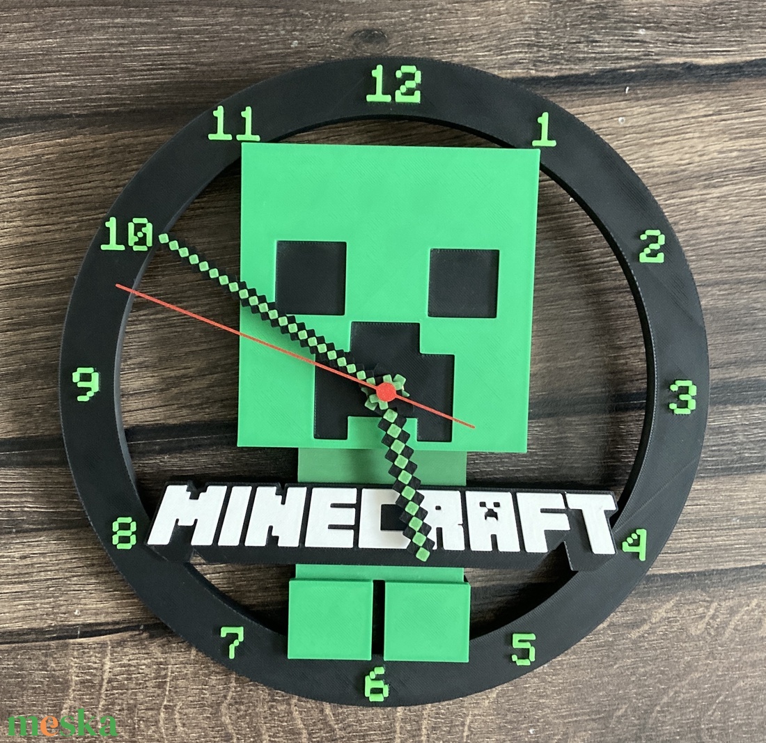 Minecraft falióra sötétben világító - otthon & életmód - dekoráció - fali és függő dekoráció - falióra & óra - Meska.hu