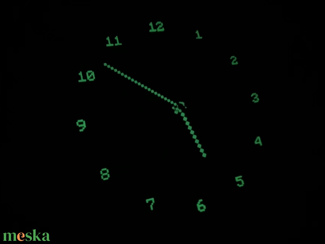 Minecraft falióra sötétben világító - otthon & életmód - dekoráció - fali és függő dekoráció - falióra & óra - Meska.hu