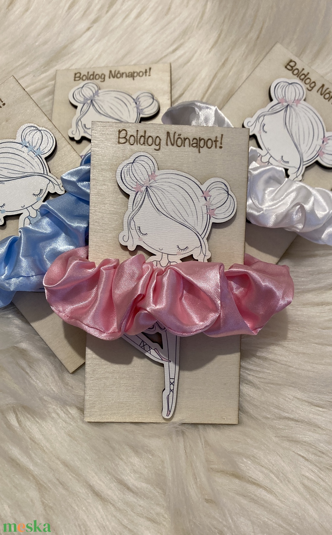 Balerina hajgumival - ruha & divat - hajdísz & hajcsat - hajgumi - Meska.hu